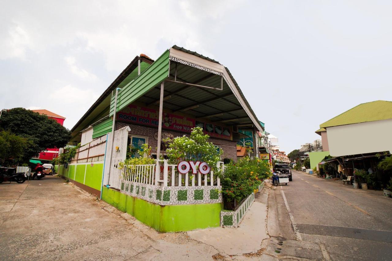 Khanidta Resort Pattaya Extérieur photo