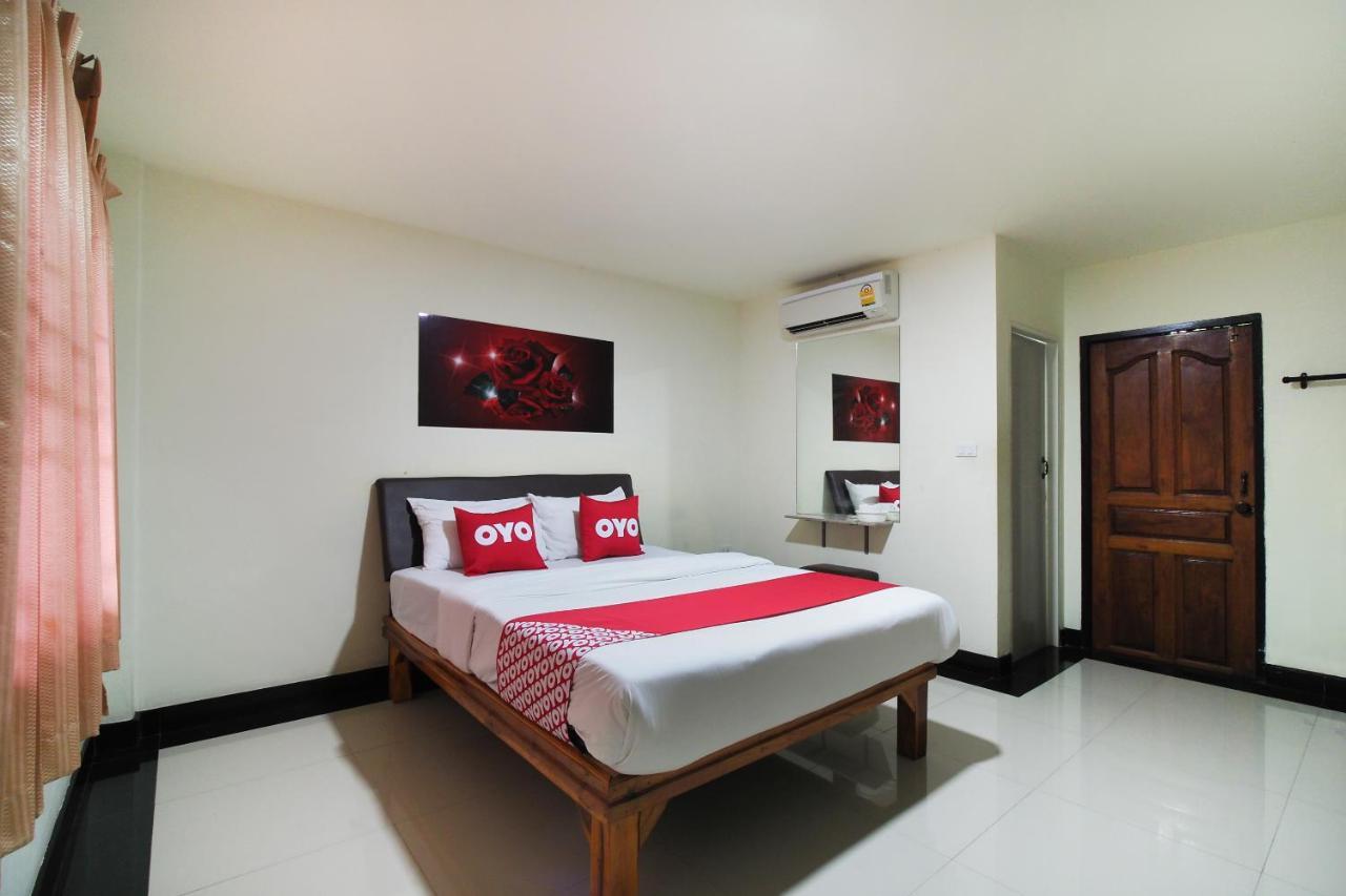 Khanidta Resort Pattaya Extérieur photo