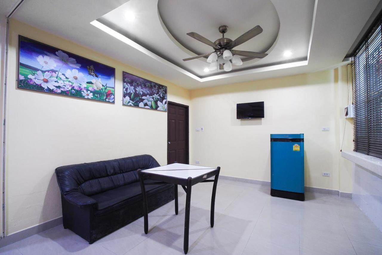 Khanidta Resort Pattaya Extérieur photo